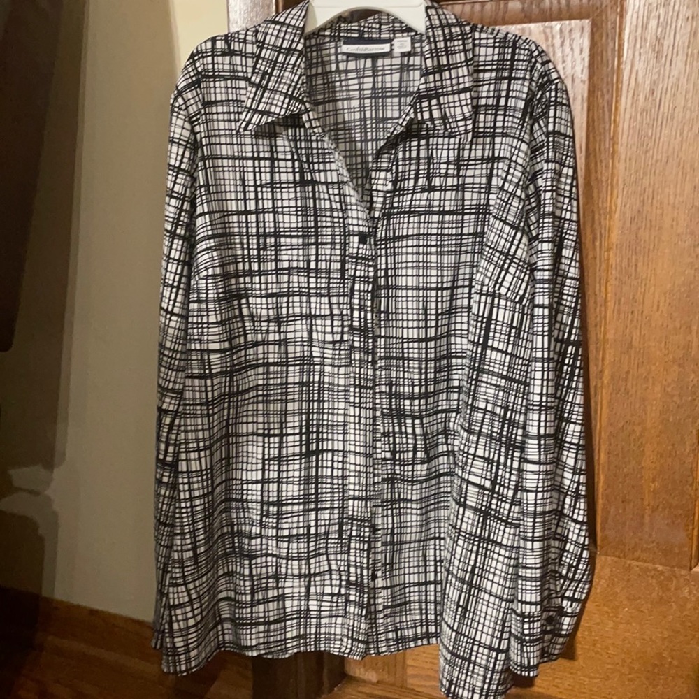 Croft & Barrow button shirt